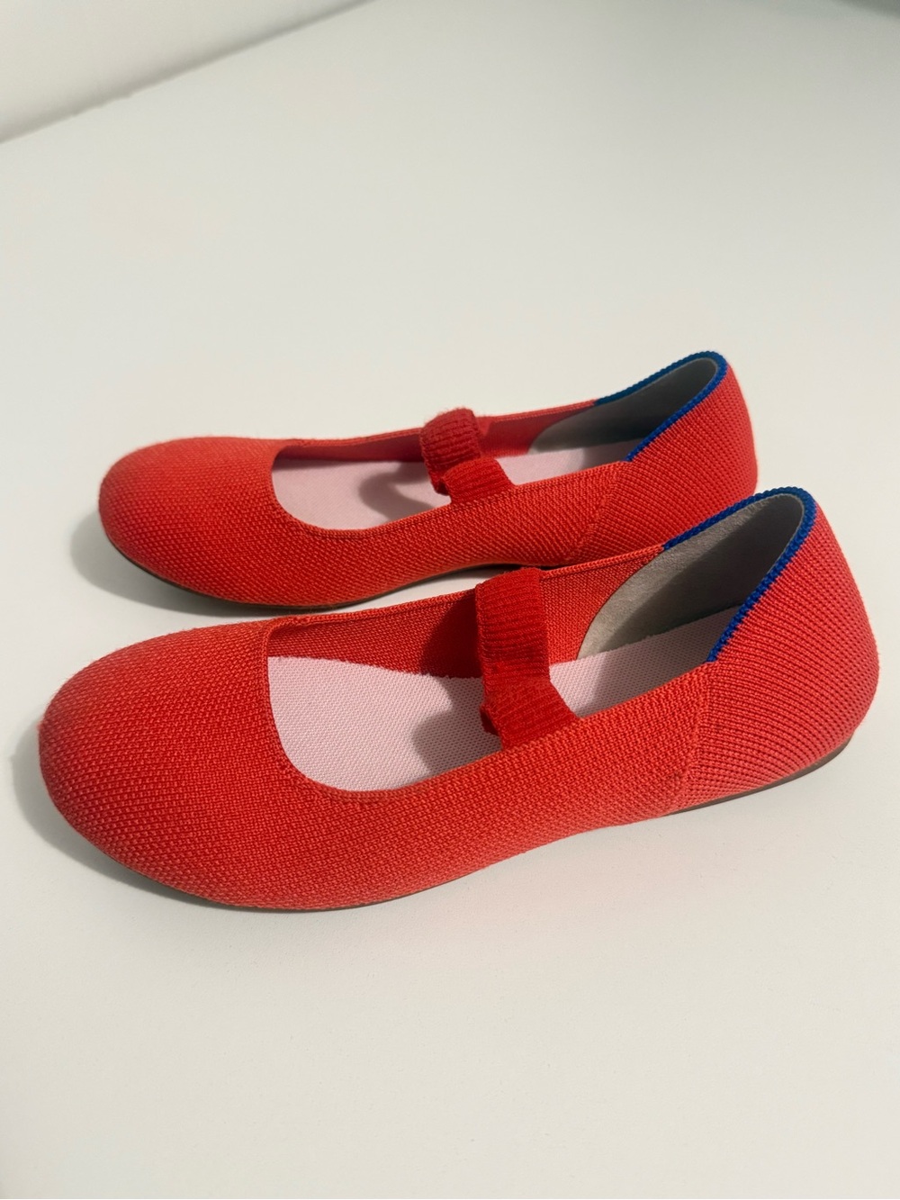 Rothy’s Kids Red Mary Jane Slip-On Shoes Sz 4